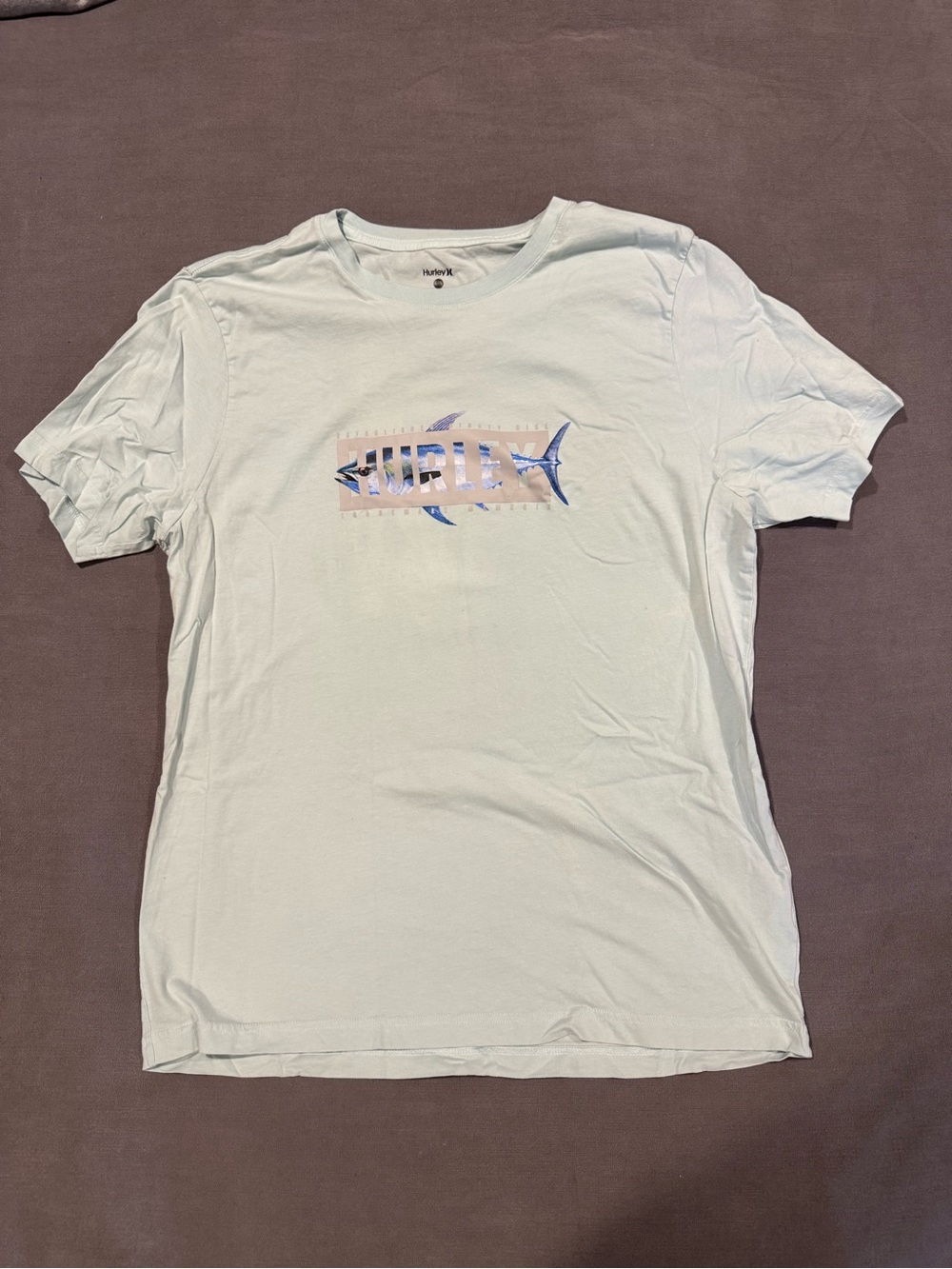 Hurley- T-shirt